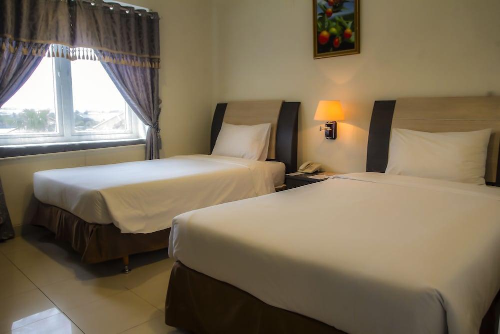 Novilla Boutique Resort Sungailiat Exterior foto
